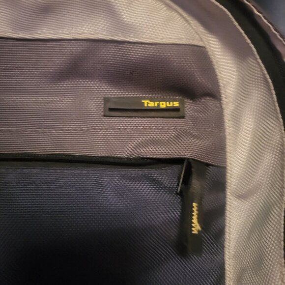 Targus Backpack - Picture 2 of 5